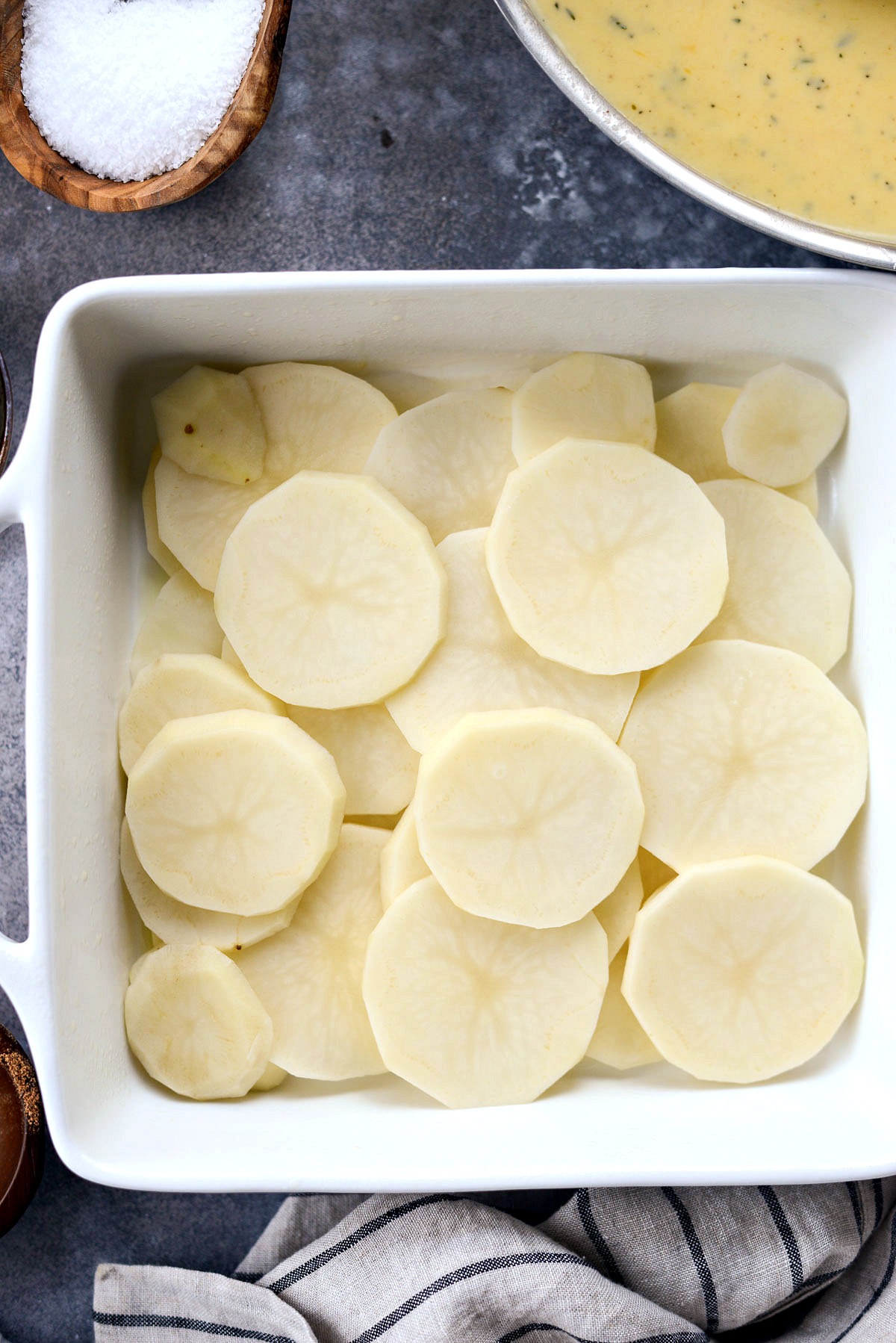 Easy Scalloped Potatoes Recipe - Simply Scratch