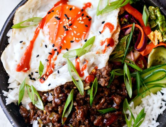 Korean BBQ Beef Bowls l SimplyScratch.com #beef #korean #bbq #bowl #egg #rice