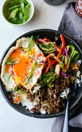 Korean BBQ Beef Bowls l SimplyScratch.com #beef #korean #bbq #bowl #egg #rice