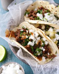 Easy Beef Street Tacos l SimplyScratch.com #beef #steak #streettaco #taco #tacotuesday #corntaco