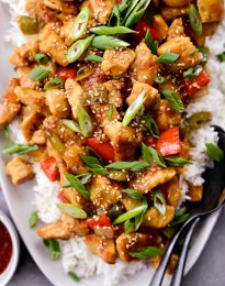 Healthy Sesame Chicken l SimplyScratch.com #healthy #sesame #chicken #stirfry #rice #dinner #takeout