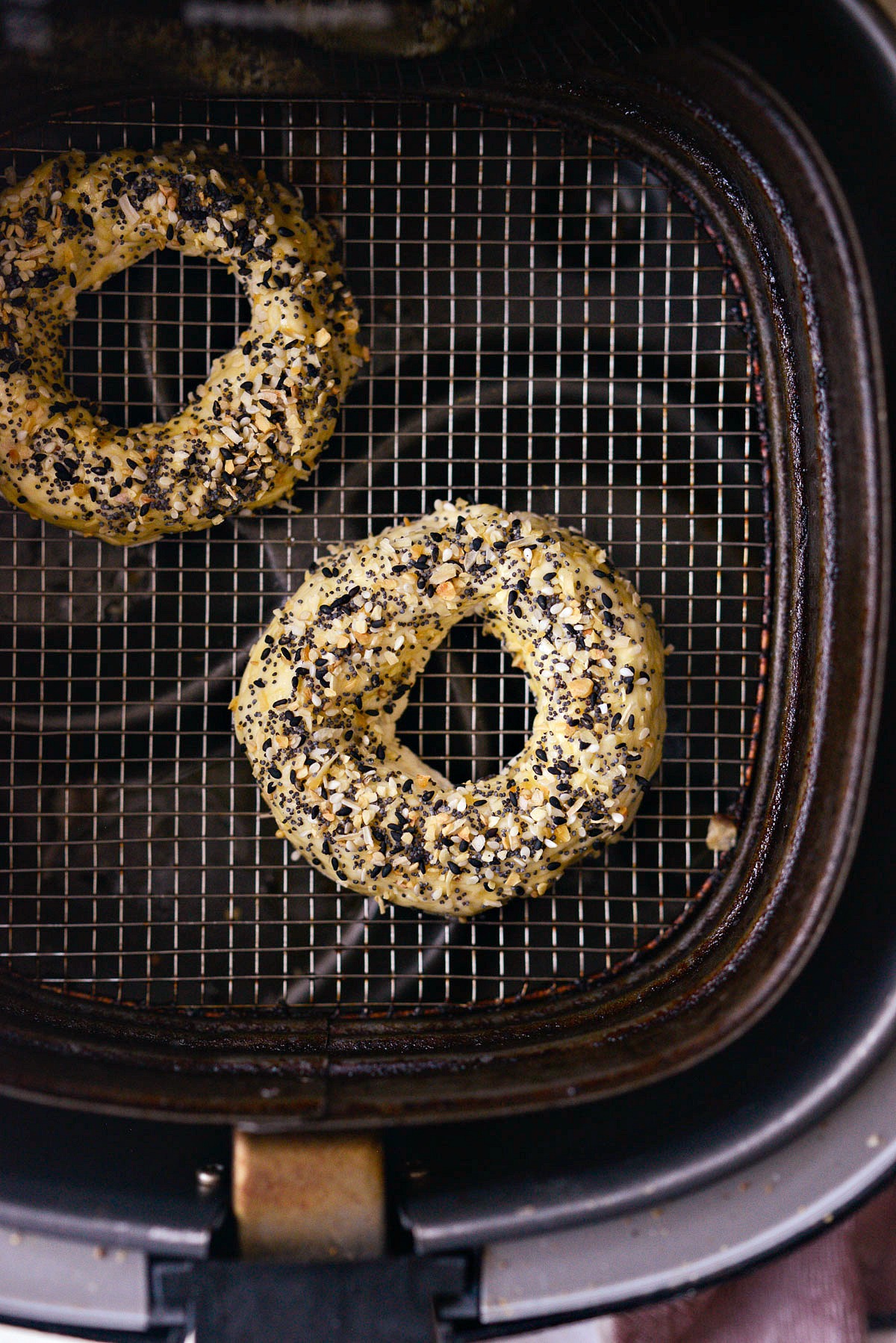 Easy Air Fryer Everything Bagels Simply Scratch