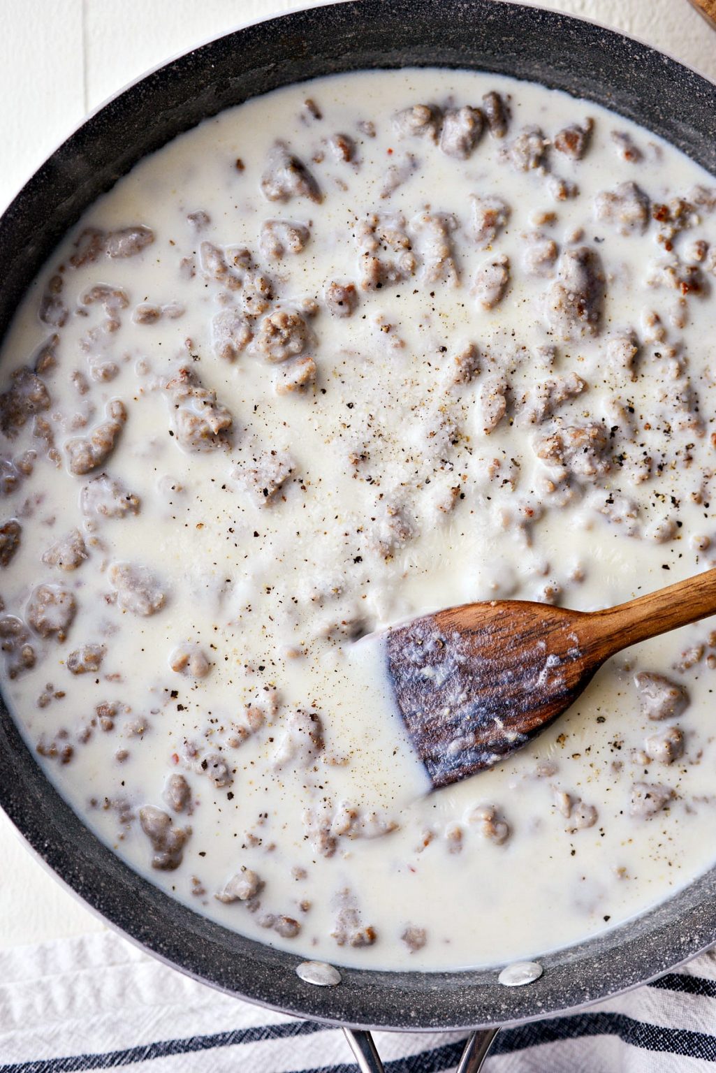 Turkey Sausage Breakfast Gravy Simply Scratch