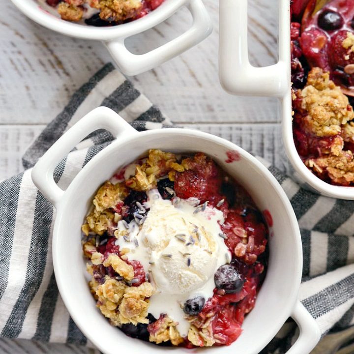 Homemade Berry Crisp Recipe