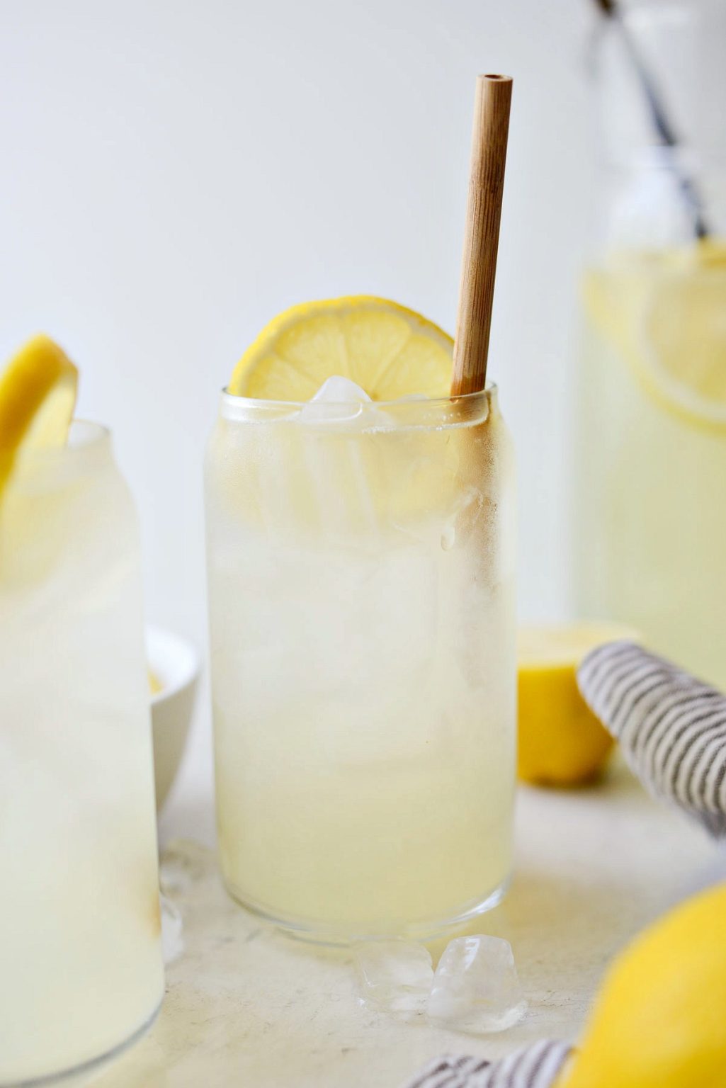 Old Fashioned Lemonade Simply Scratch