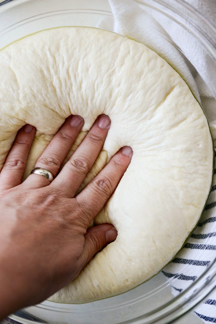 press air out of pizza dough