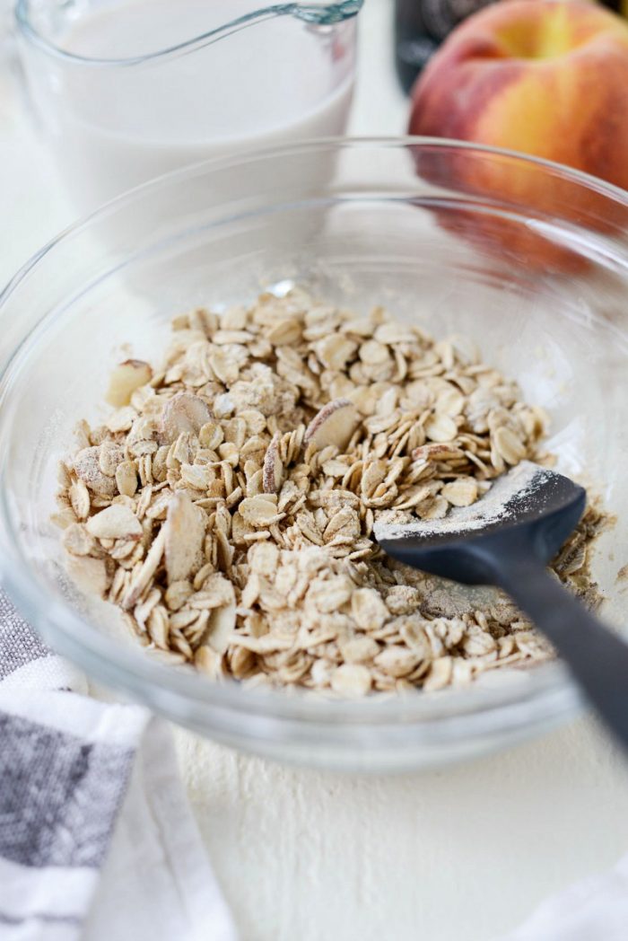 dry ingredients incorporated with spatula