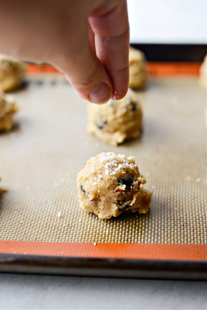 measure out dough and sprinkle with sea salt