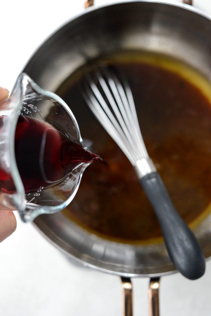 simmer pan drippings and pour in pinot noir.