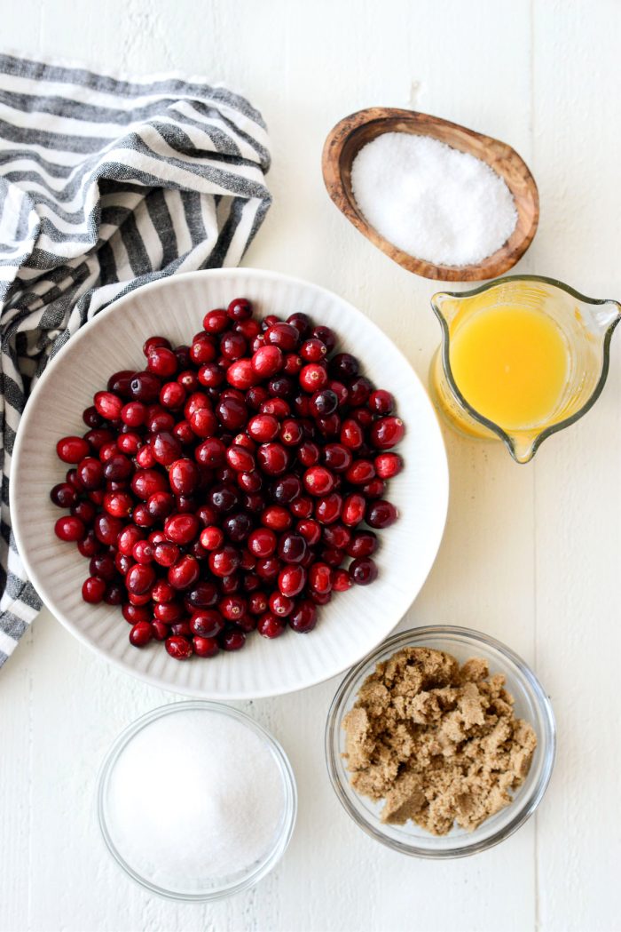 homemade cranberry sauce ingredients.