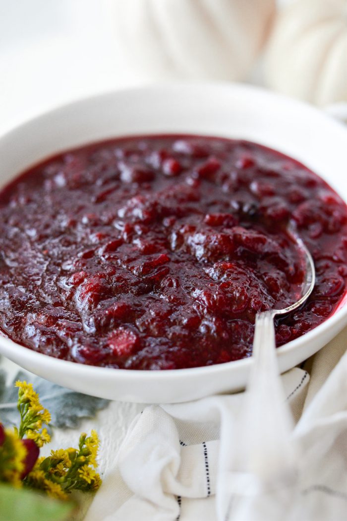 white bowl with homemade cranberry sauce.