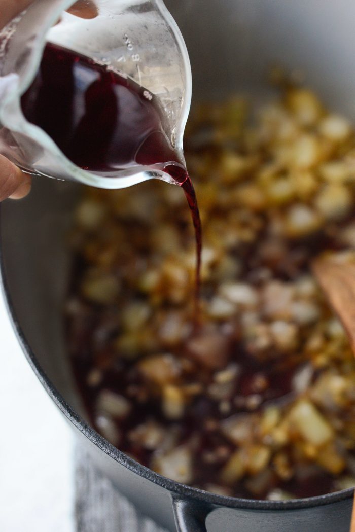 deglaze the pot with pinot noir