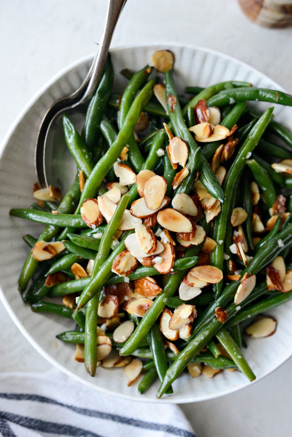 Garlicky Green Beans Almondine Simply Scratch