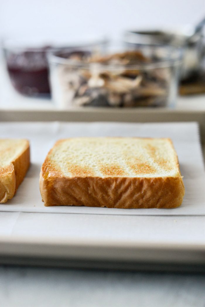 toasted texas toast