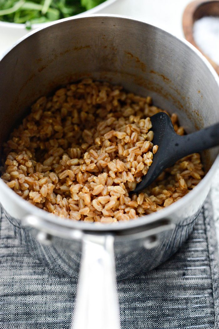 cooked farro