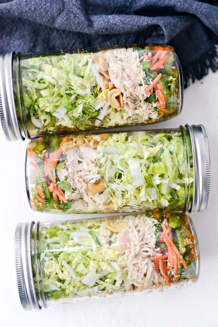 meal prep Asian Cashew Chicken Mason Jar Salad