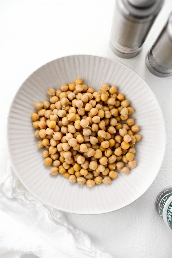 Crispy Air Fryer Chickpeas ingredients