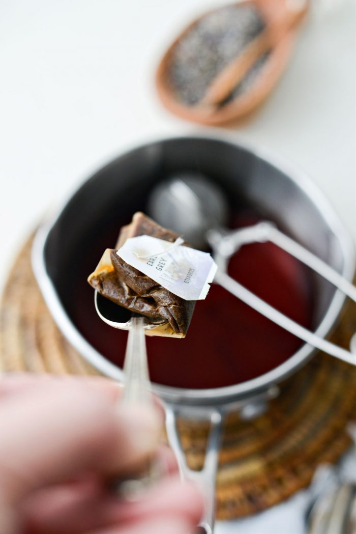 remove tea bag