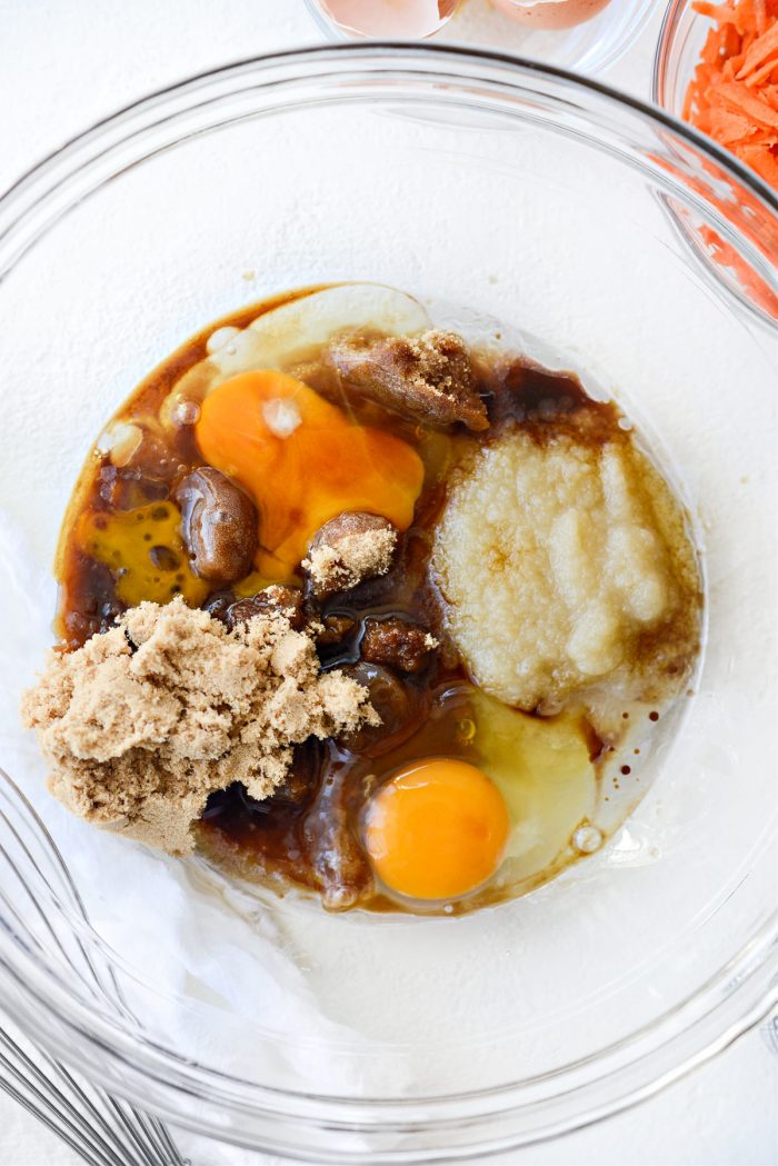 coconut oil, applesauce, eggs, sugar and vanilla in bowl