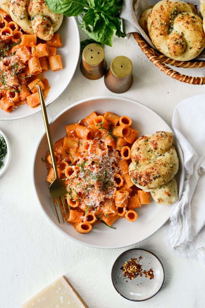 Spicy Garlic Pasta alla Vodka