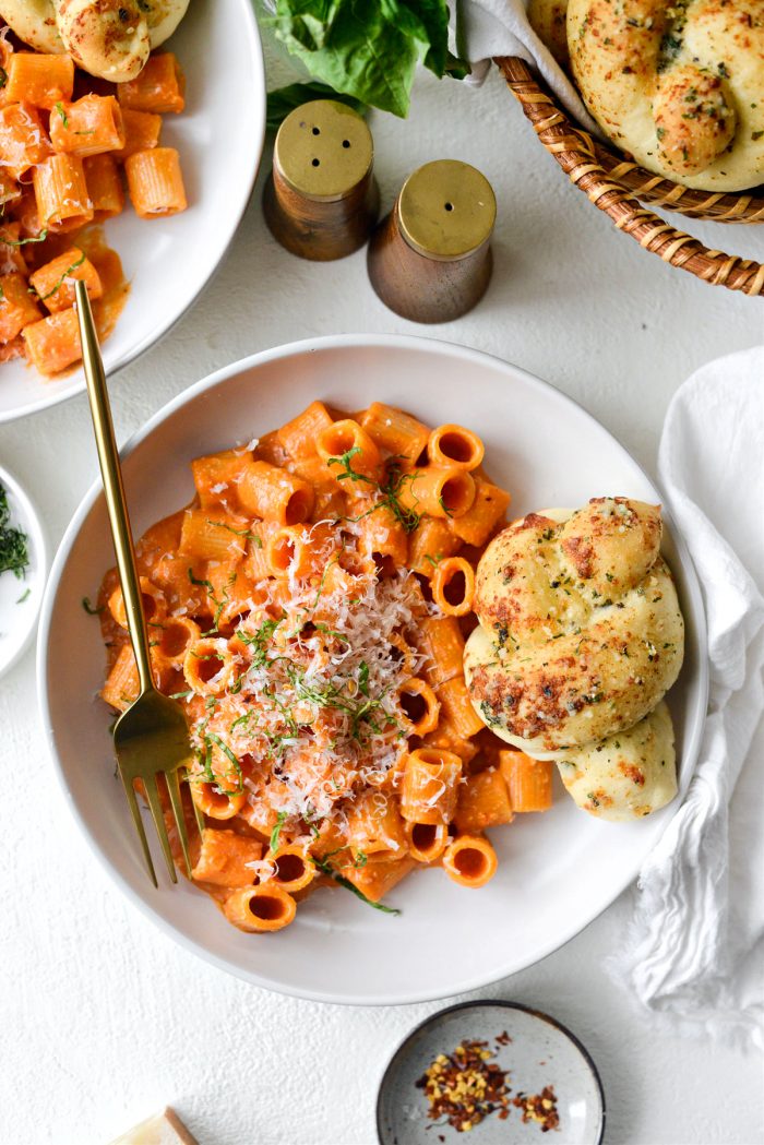 Spicy Garlic Pasta alla Vodka