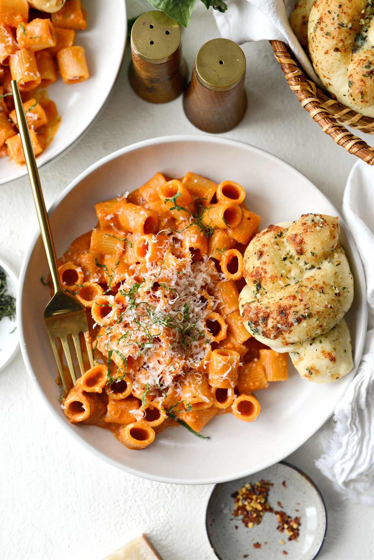 Spicy Garlic Pasta alla Vodka Simply Scratch