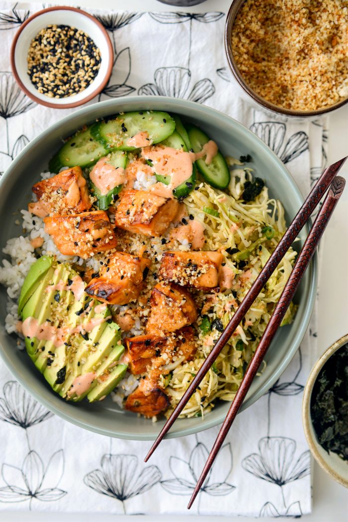 Spicy Salmon Maki Bowl