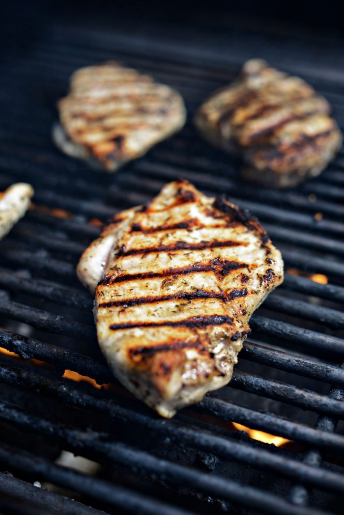 grilling marinated chicken breasts