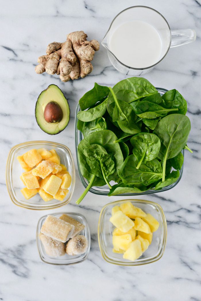 Ingredients for my Favorite Healthy Green Smoothie Recipe