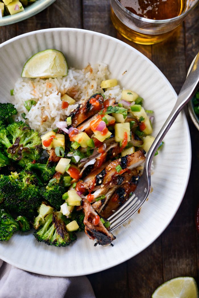 Huli Huli Chicken Rice Bowls with sriracha