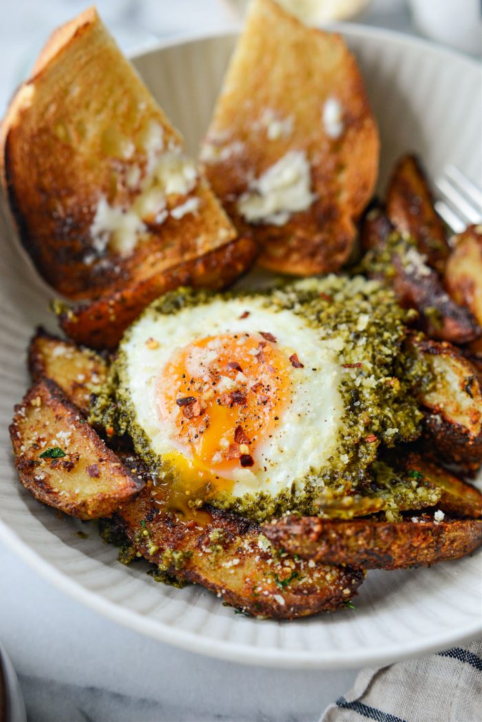 Pesto Fried Eggs