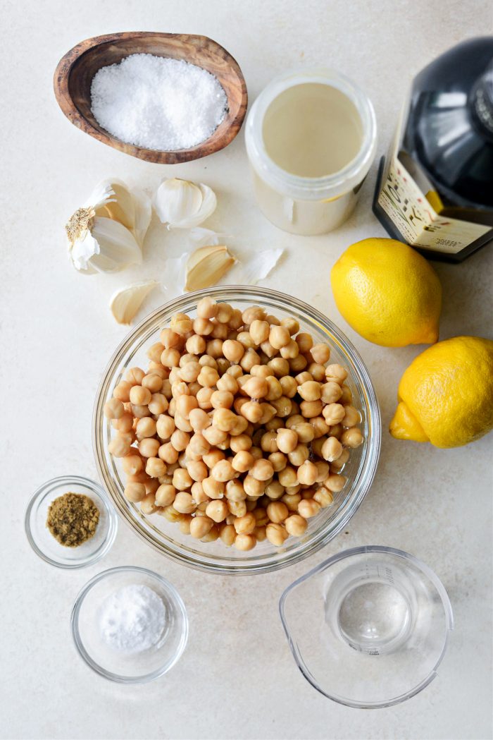 ingredients for creamy blender hummus