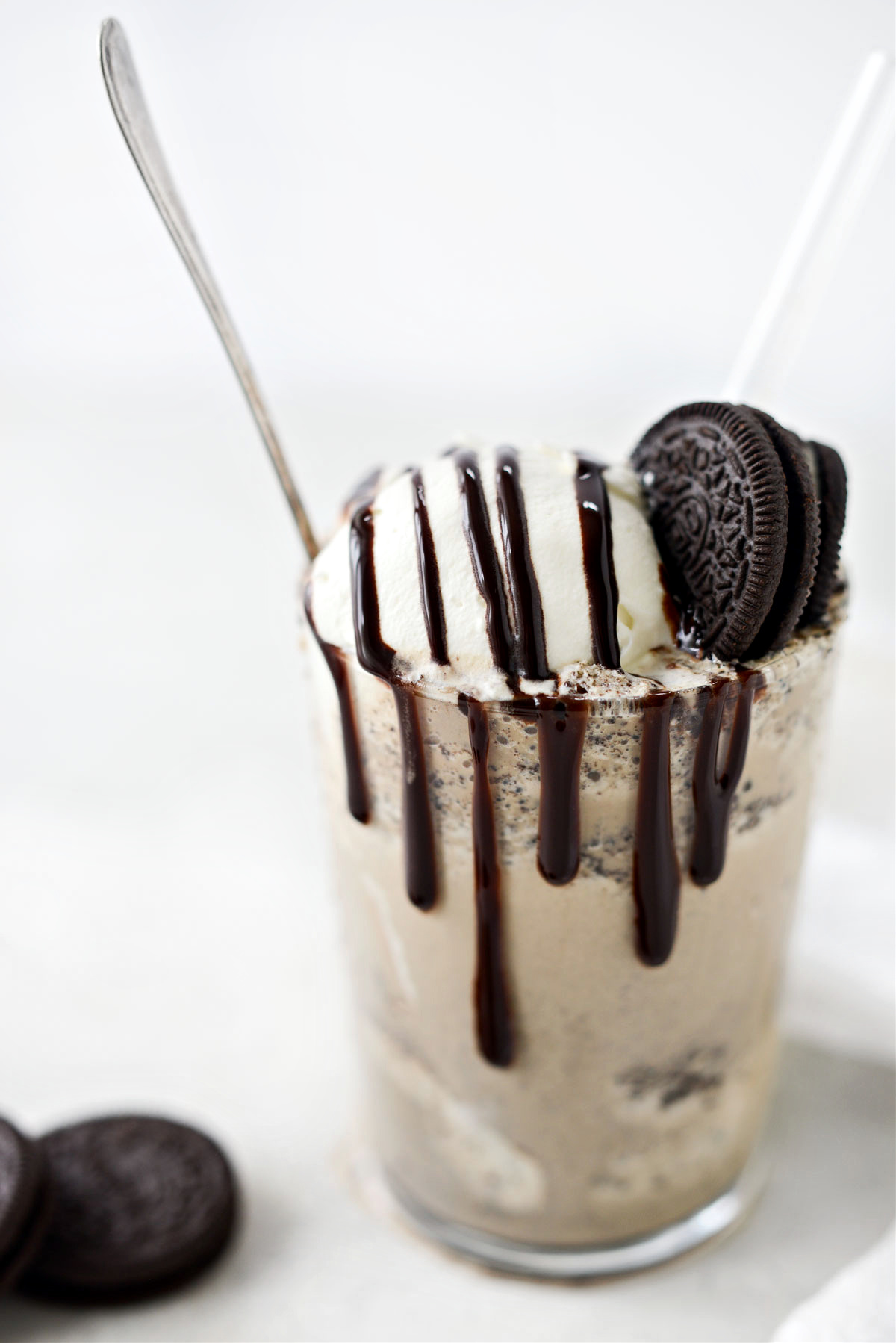 Espresso Cookies and Cream Milkshake Simply Scratch