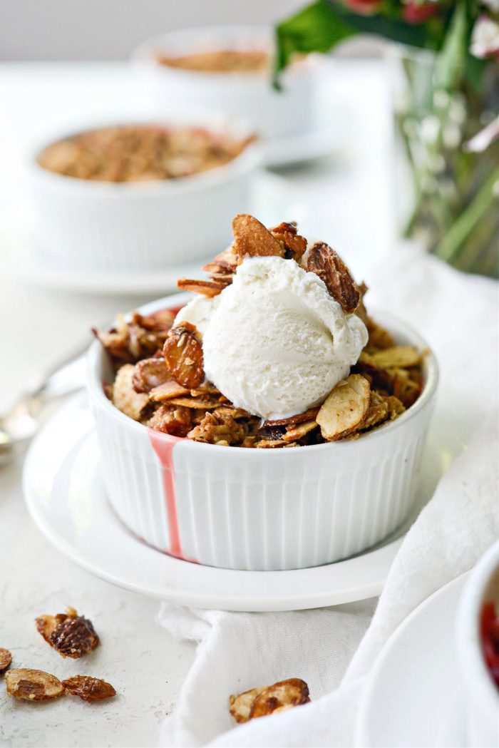 Strawberry Rhubarb Crisp