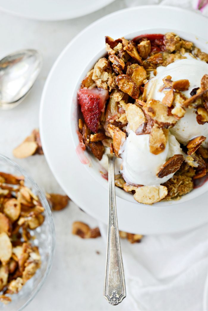 Strawberry Rhubarb Crisp