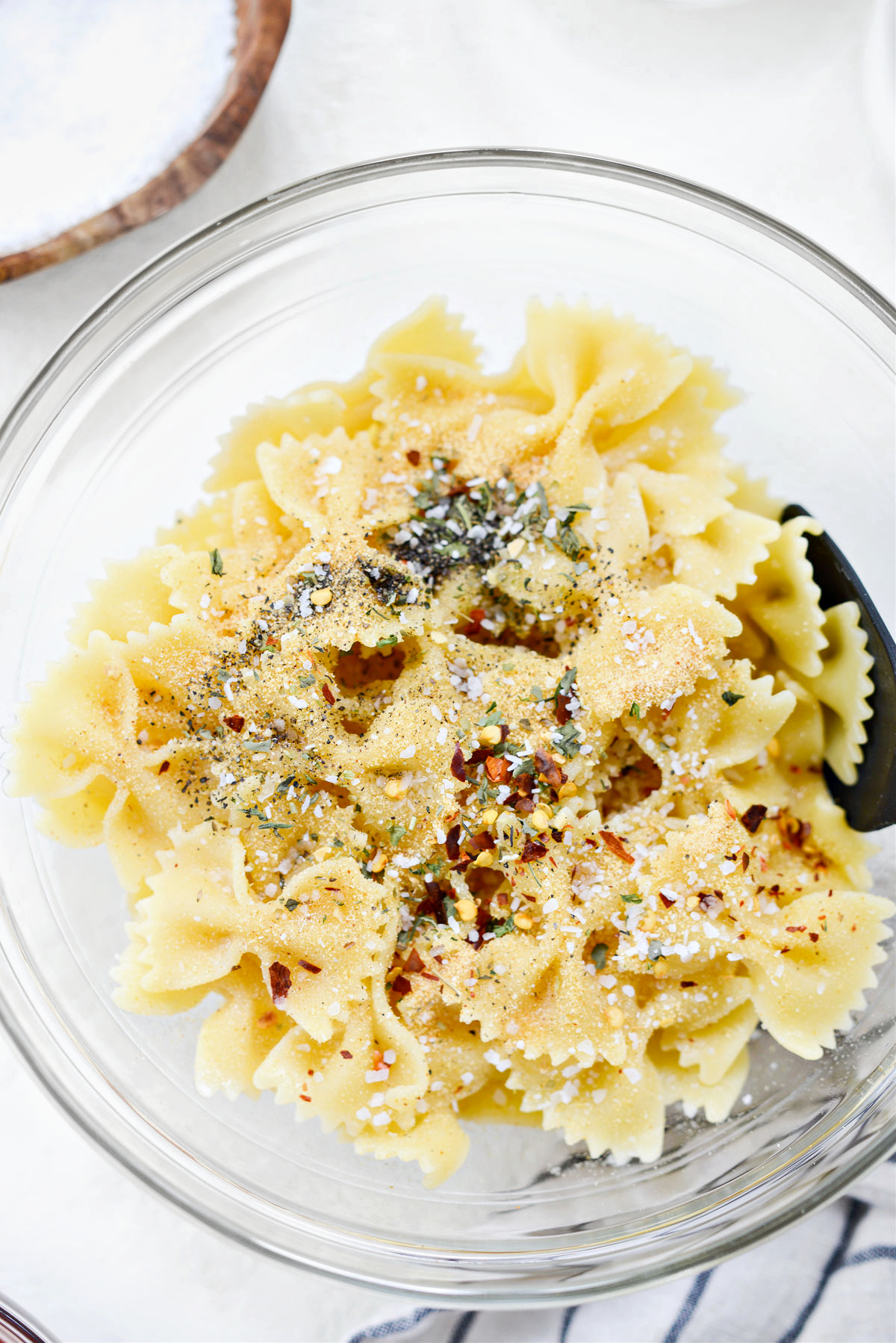 Air Fryer Pasta Chips with Pesto Dip Simply Scratch