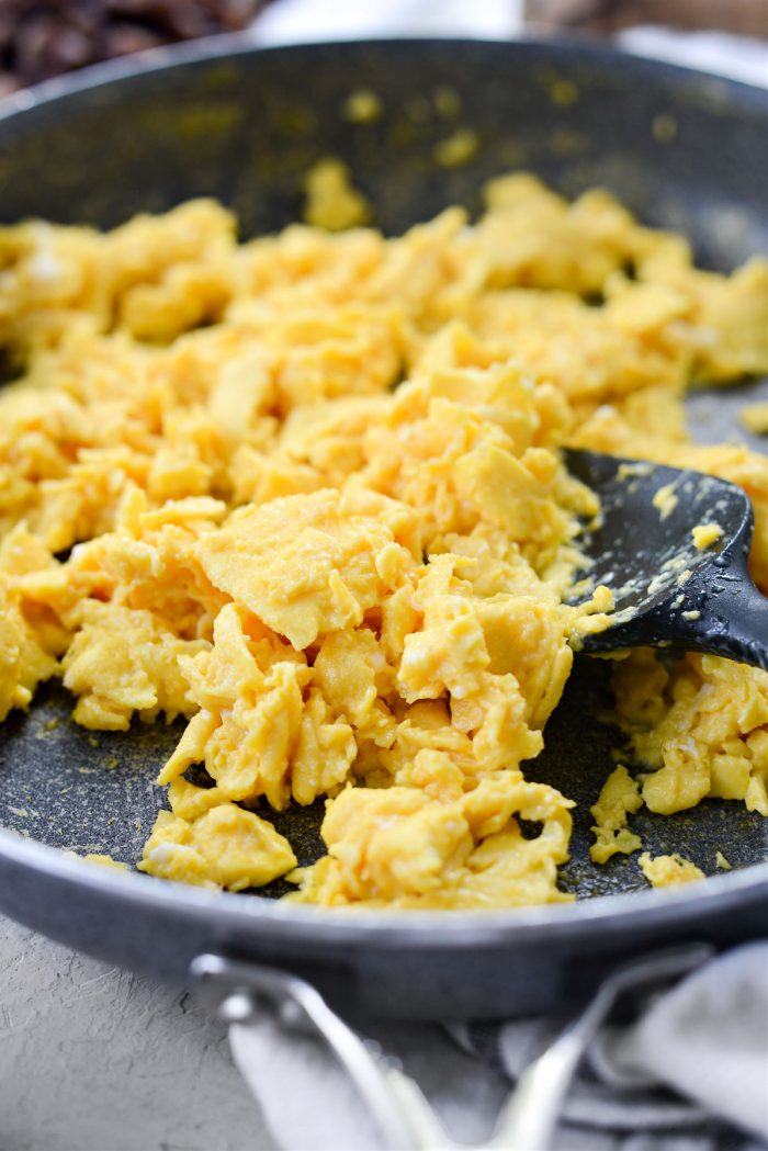 perfectly scrambled eggs