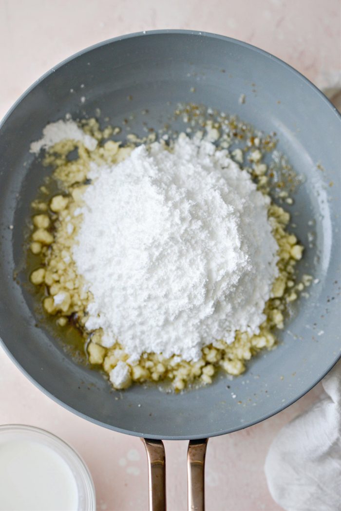 sifted powdered sugar added to brown butter