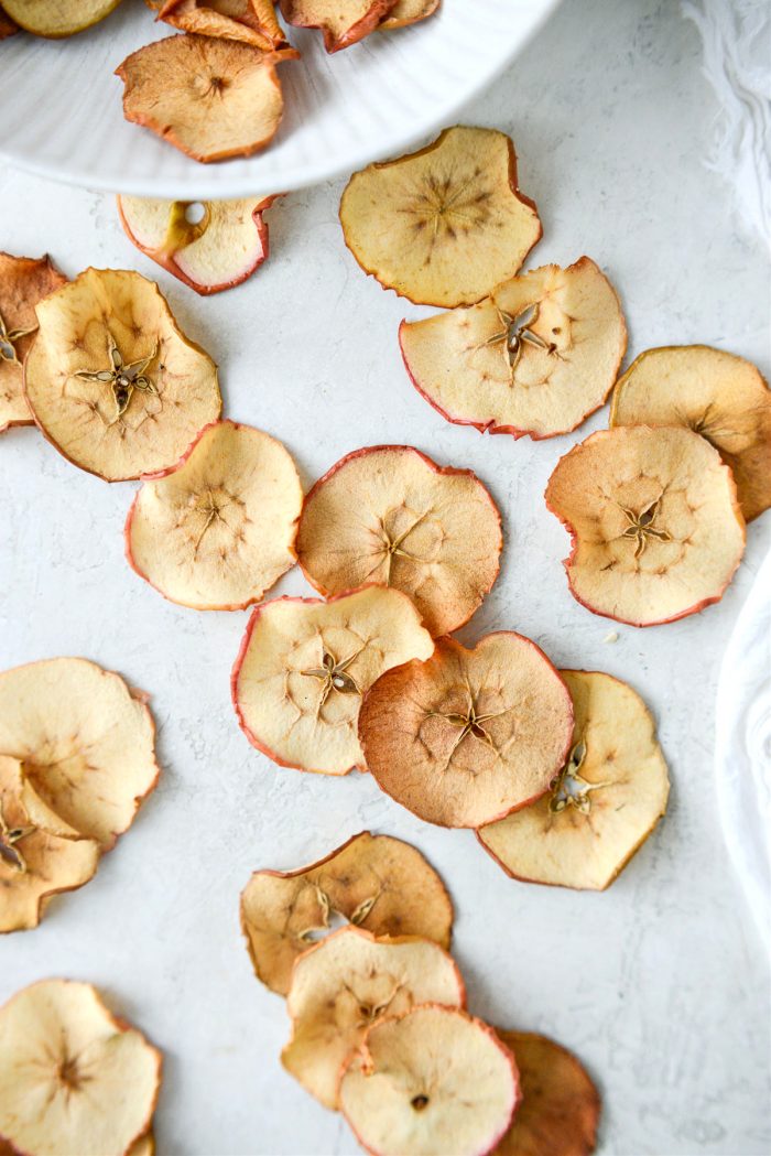 Crispy Baked Apple Chips