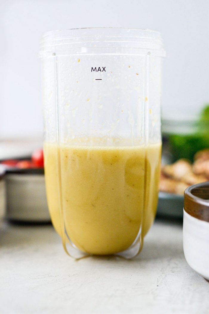 blended salad dressing