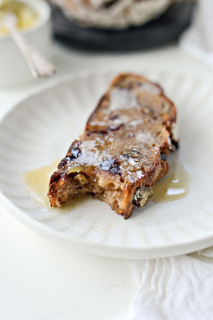 No-Knead Cranberry Walnut Bread