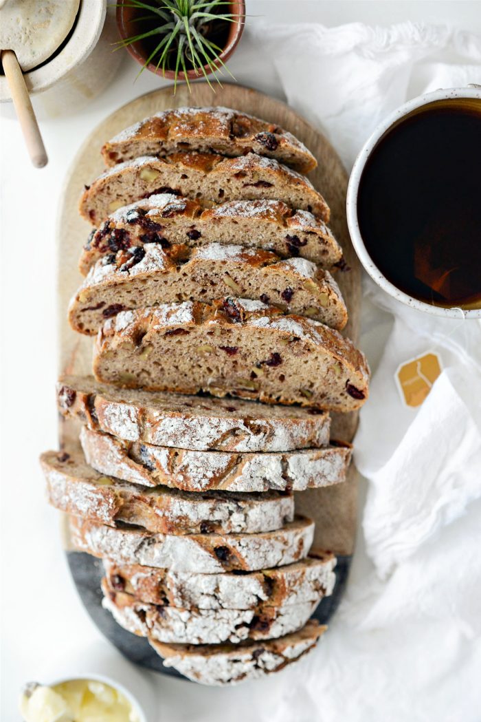 No-Knead Cranberry Walnut Bread