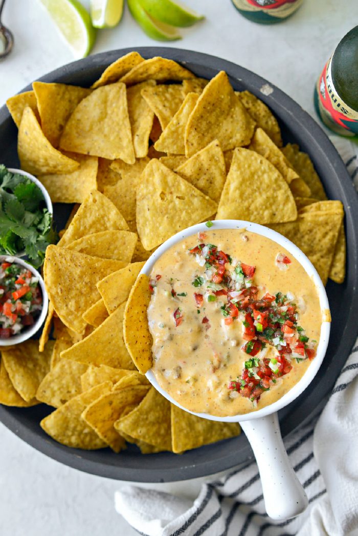 Smoked Chile Con Queso