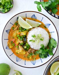 Thai Coconut Curry Chicken Soup