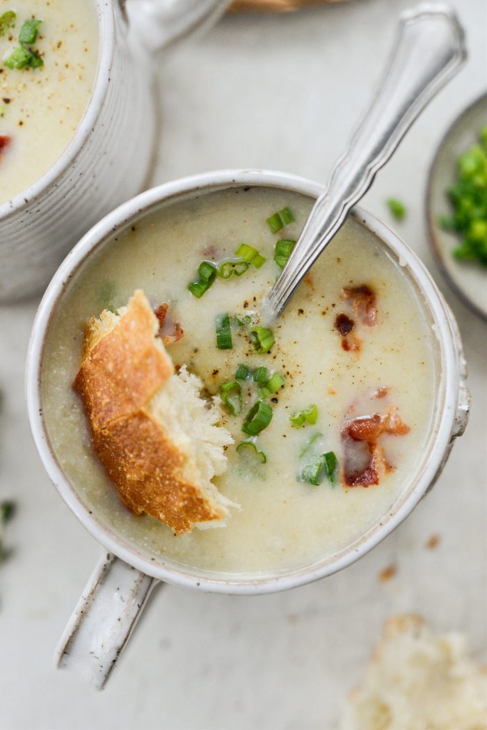 Creamy Cauliflower Potato Soup