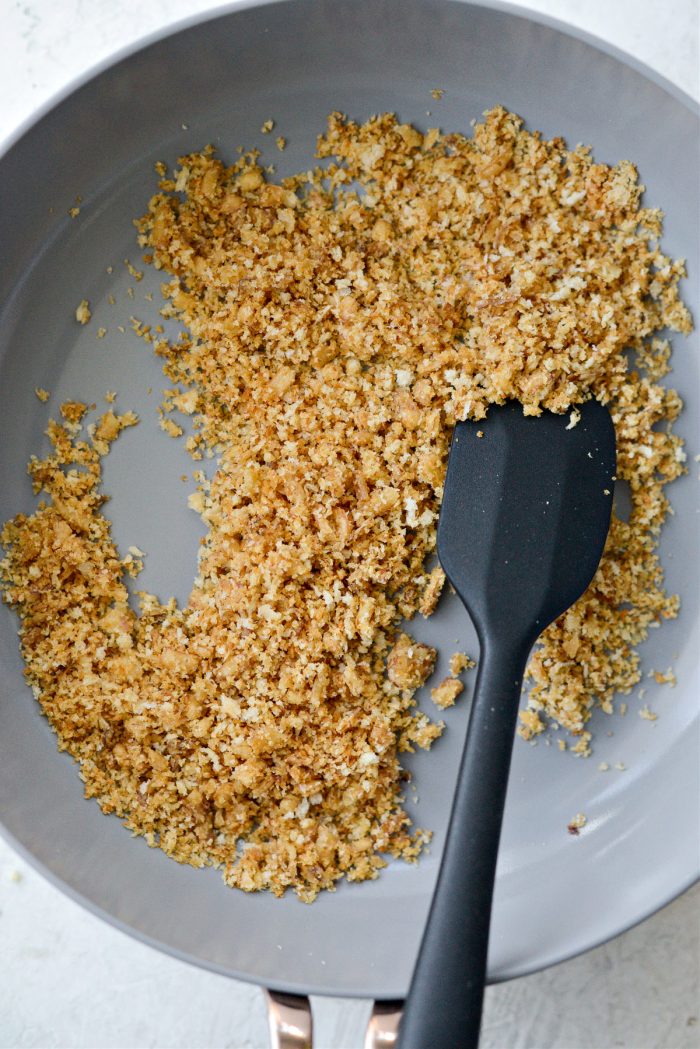 toasted panko mixed with crunchy onions