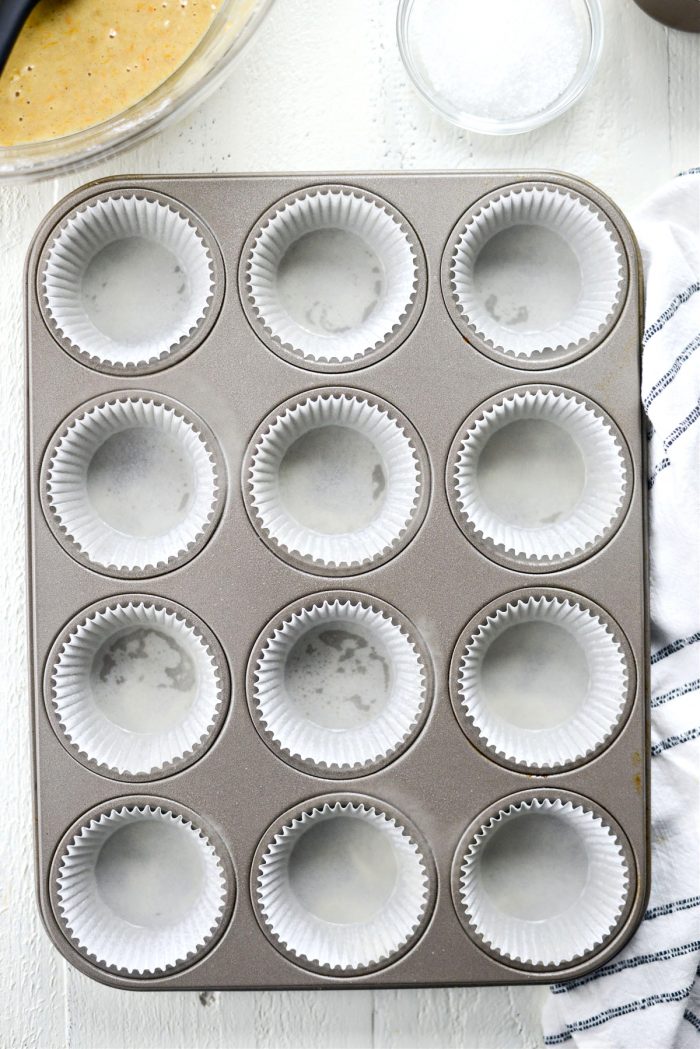 lined standard muffin pan