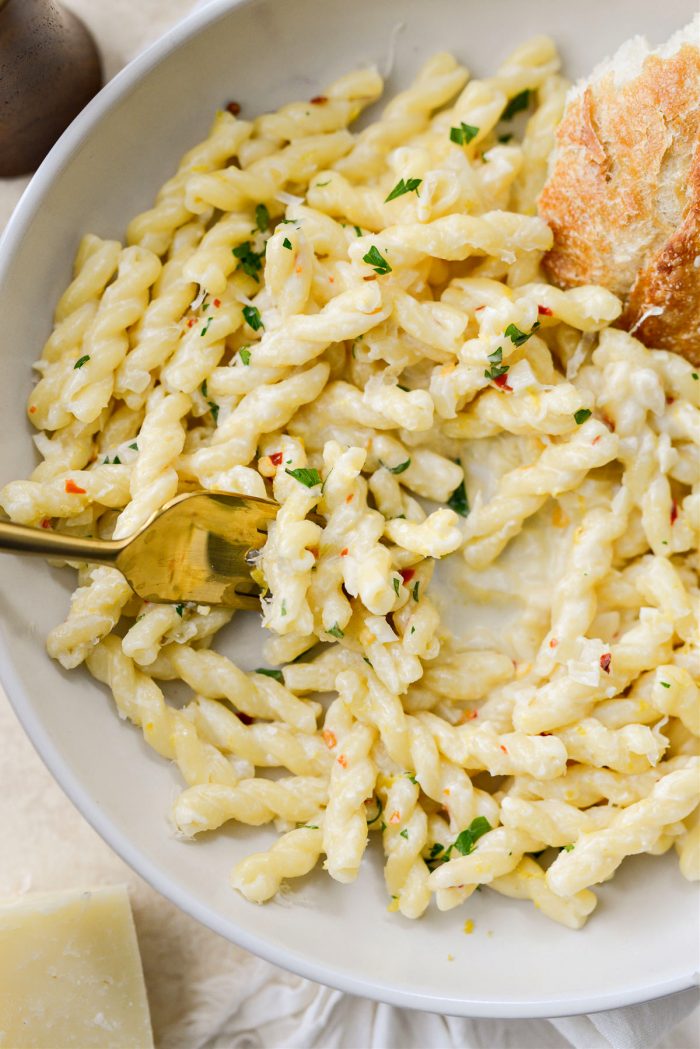 Creamy Lemon Parmesan Pasta