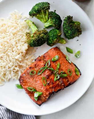 Air Fryer Sriracha Salmon