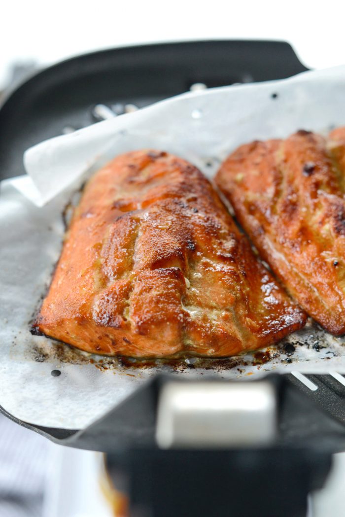air fried sriracha salmon